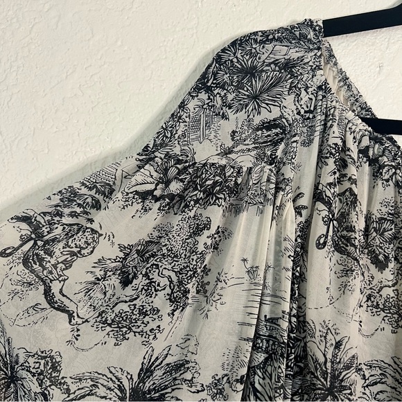 VICI | Off the shoulder top - Picture 8 of 11